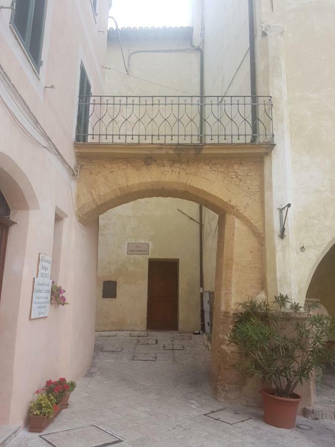 Twins' Historical Apartment Trevi Exterior photo